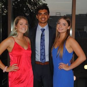 Meet your Posher, Kendra